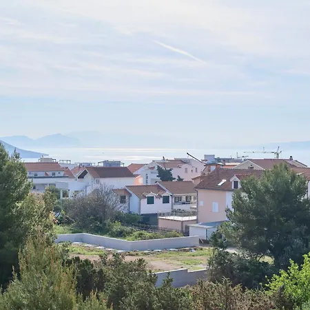 Linda Vista *